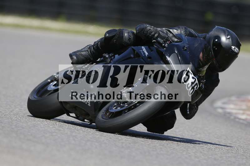 /44 09.08.2025 Plüss Moto Sport ADR/Freies Fahren/536